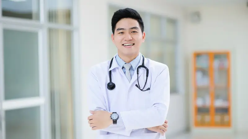 a young filipino doctor